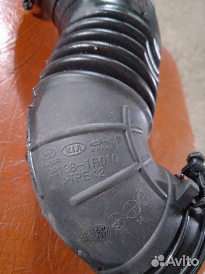 Патрубок воздушного фильтра Hyundai Solaris