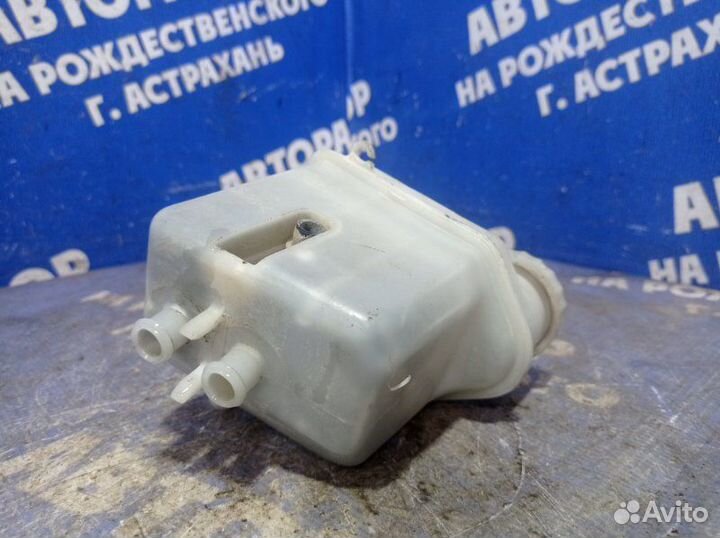 Бачок для тормозной жидкости Chery Tiggo T11