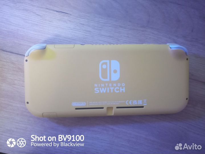Nintendo switch lite С играми