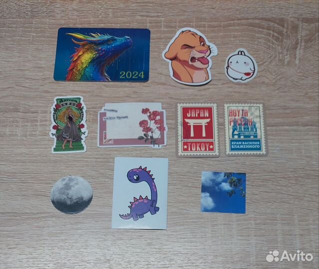 Наклейки, календарик, игрушка из киндера