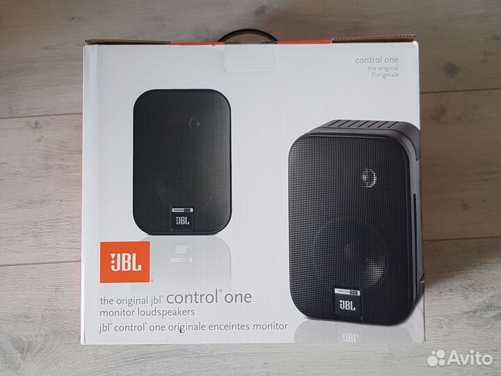 Колонки новые в упаковке