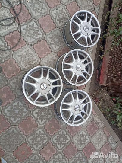 R15 Accelera 651 205/65, PCD 5x108 DIA 100.3