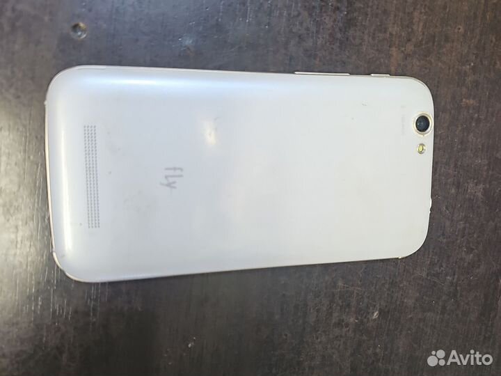 Fly IQ459 EVO Chic 2, 4 ГБ