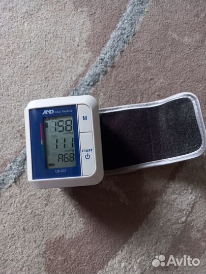 Тонометр автоматический AND UB-202