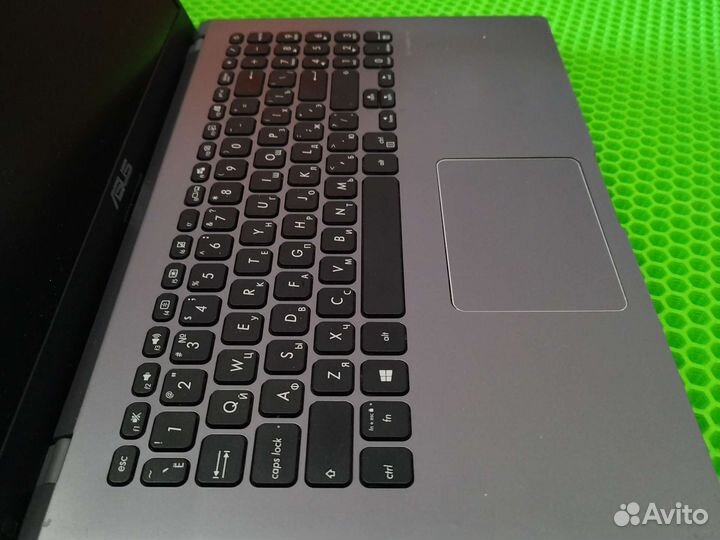 Мощный Свежачок Asus (RyZ3-4ядра/RAM 8GB/SSD+500GB