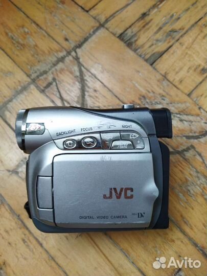 Цифровая видеокамера бу