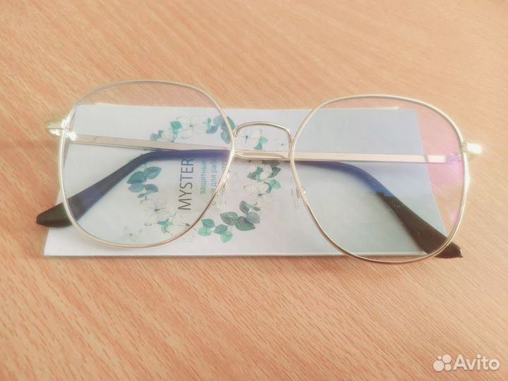 Очки, оптика