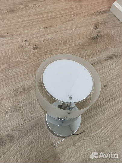 Настенный светильник бра