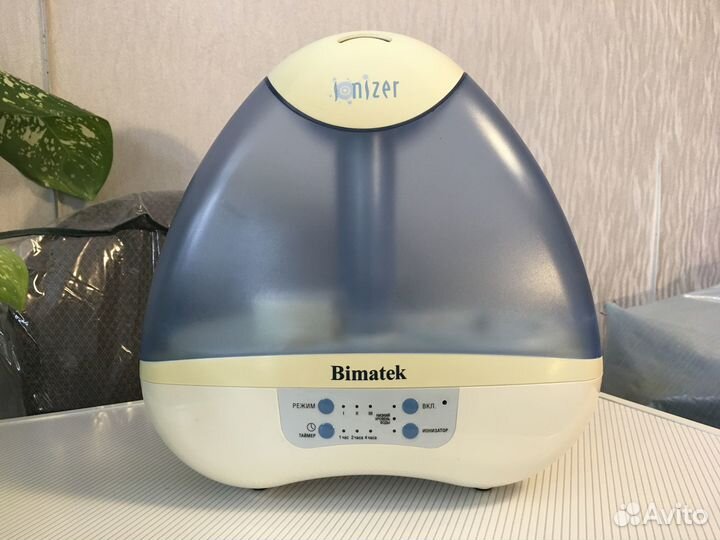 Увлажнитель воздуха Bimatek M-1030 EUN