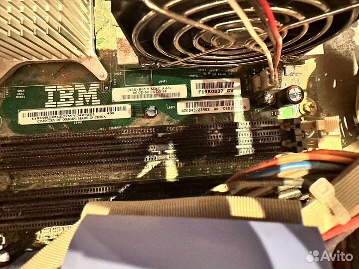 Системный блок IBM ThinkCentre, без озу и HDD, не