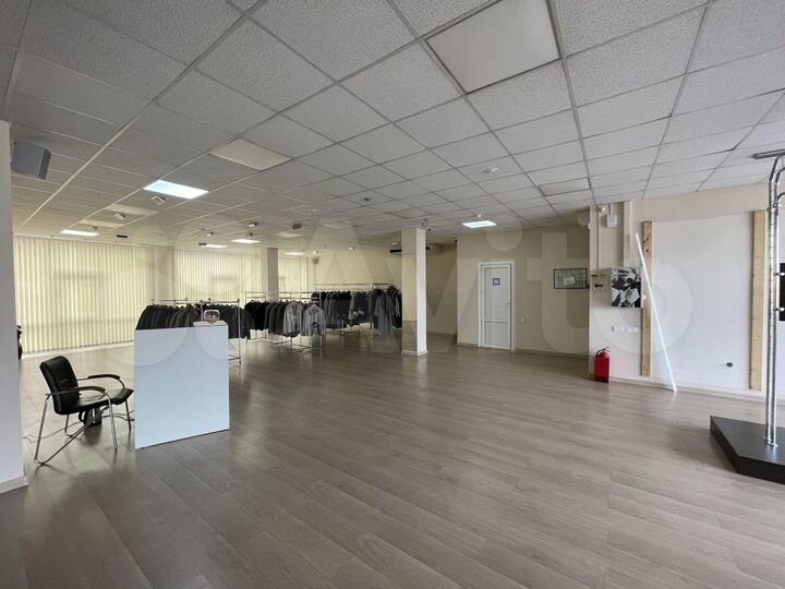 Помещение с арендатором 230 м2