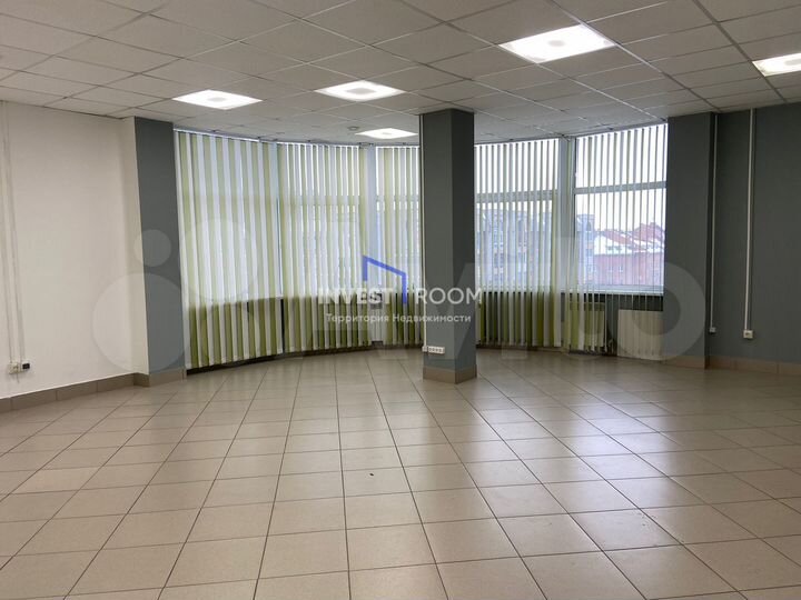 Офис с панорамными окнами