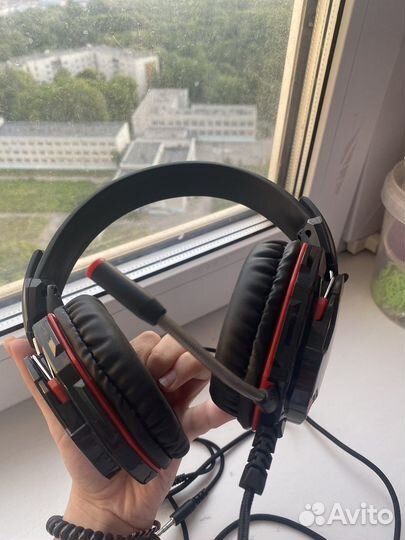 Игровые наушники