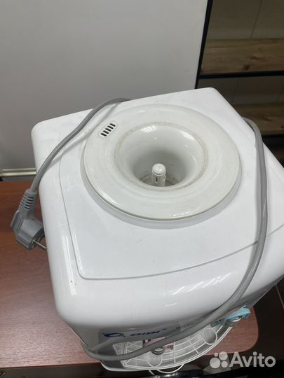 Кулер для воды