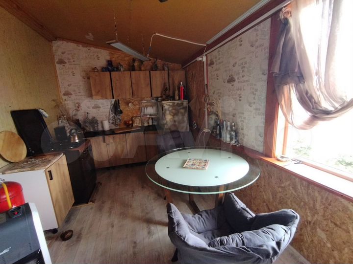 Коттедж 250 м² на участке 12 сот.