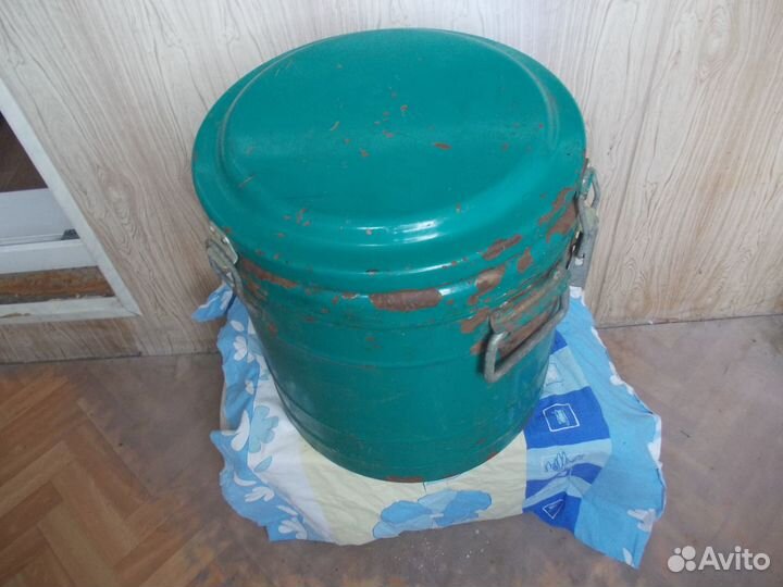 Бак - термос б\у