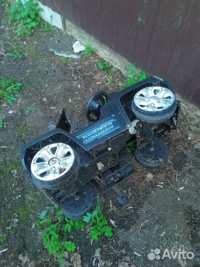 Электрическая машина для детей на запчасти