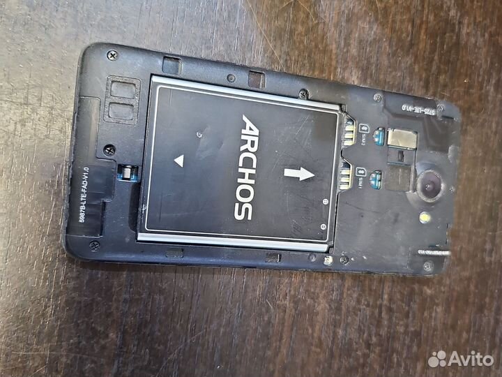 Archos 45b Helium 4G, 4 ГБ