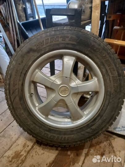 Bridgestone Winter Dueler DM-Z2 215/70 R16