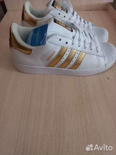 Кроссовки 38, 39,40