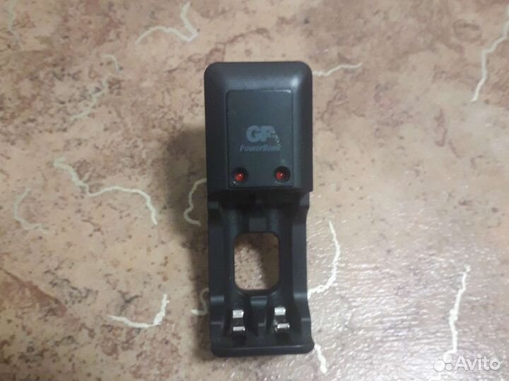 Зарядное устройство для аккумуляторных батареек