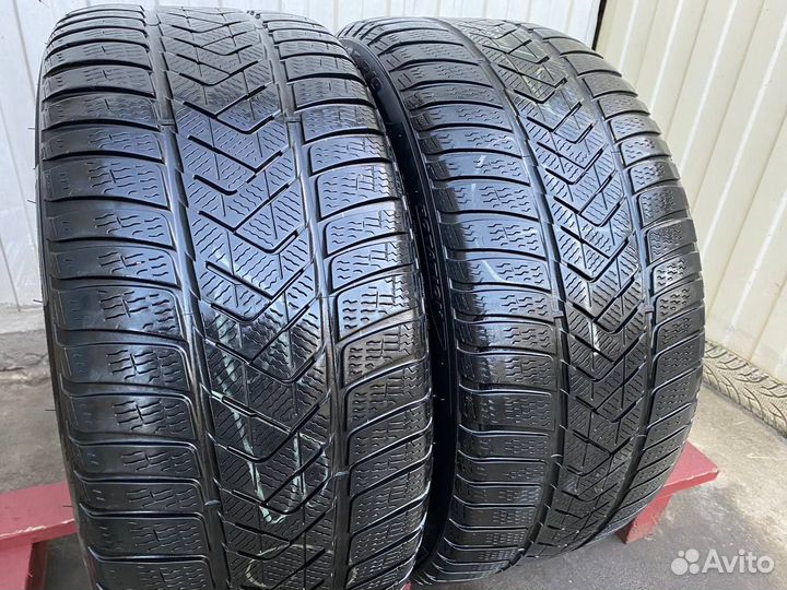 Pirelli Winter Sottozero 3 275/35 R21