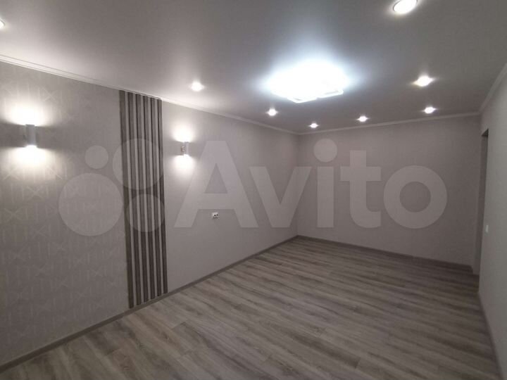 2-к. квартира, 44 м², 1/5 эт.