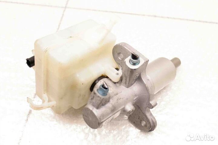 Главный тормозной цилиндр BMW E61 E60 2003-200