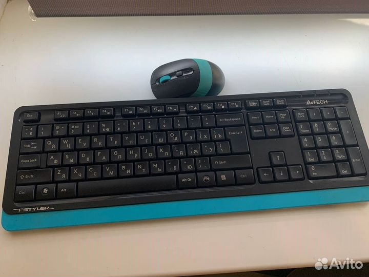 Комплект (клавиатура+мышь) A4tech Fstyler FG1010