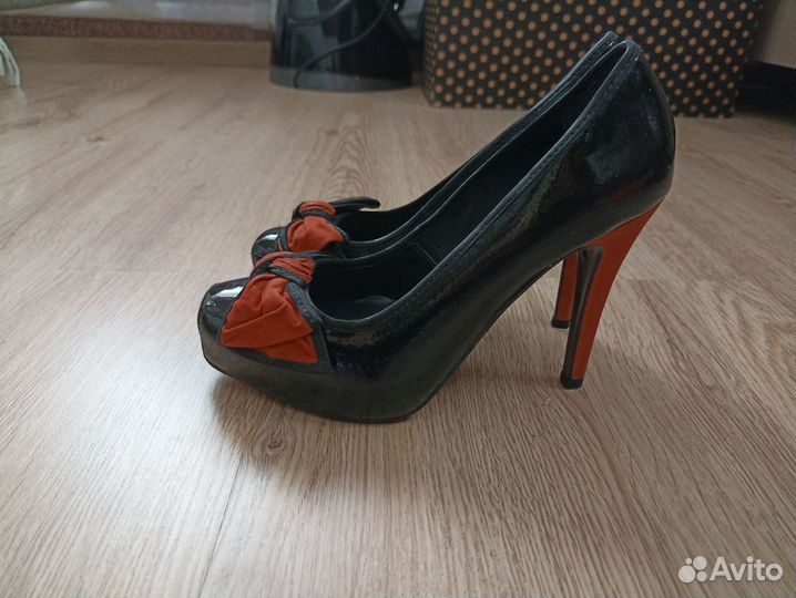 Туфли женские