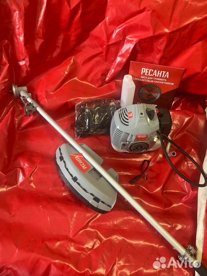 Триммер бензиновый