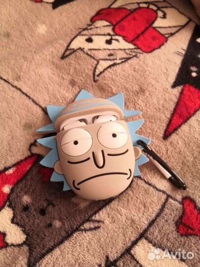 Чехол на airpods Рик и Морти