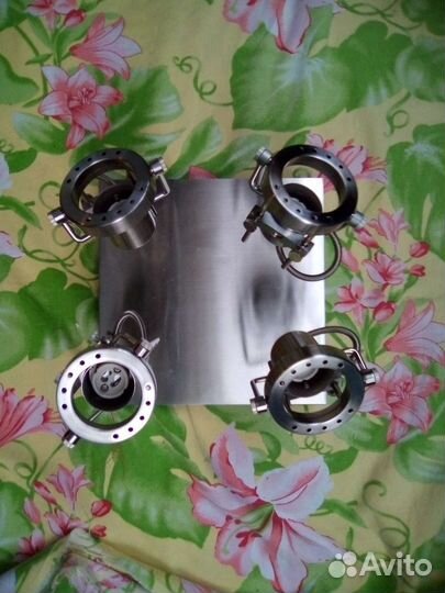 Светильник на 4 лампы с поворотом