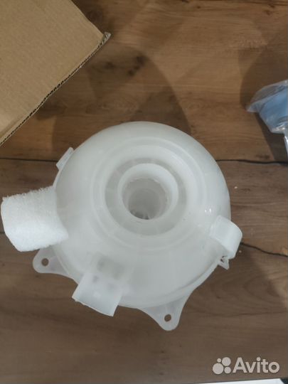 Расширительный бачок skoda