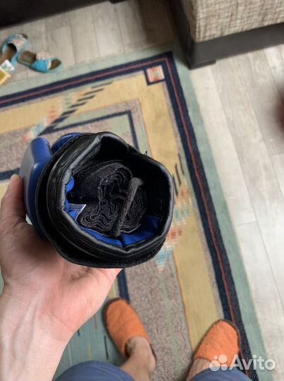 Боксерские перчатки green hill hamed