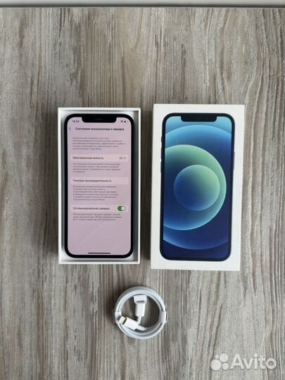 iPhone 12, 64 ГБ