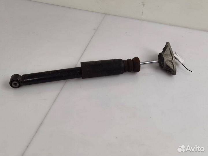 Амортизатор задний BMW X2 F39 2021 33506888332