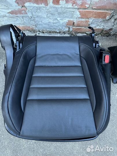 Сиденье на лексус is250