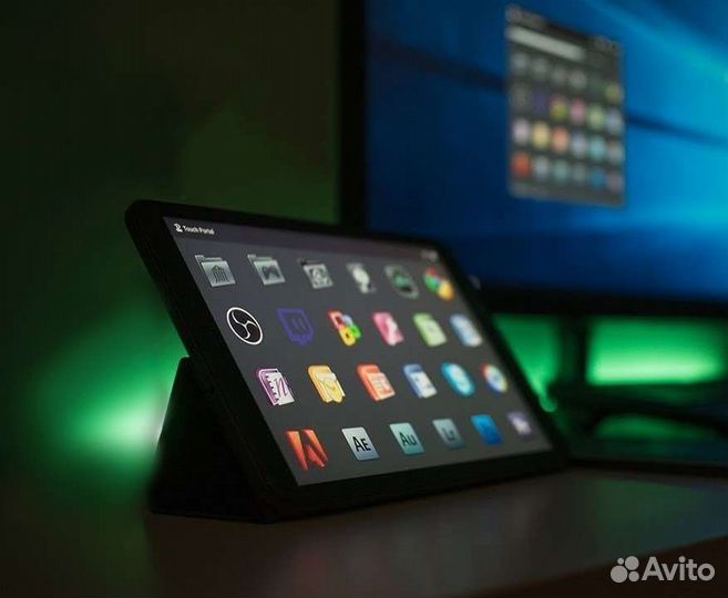 Универсальный сенсорный монитор