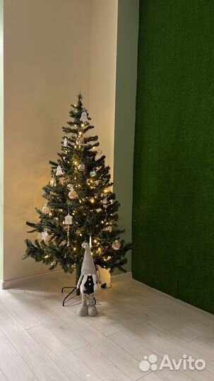 Елка искусственная