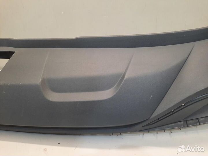 Спойлер бампера заднего audi Q8 2018- 4M8807941