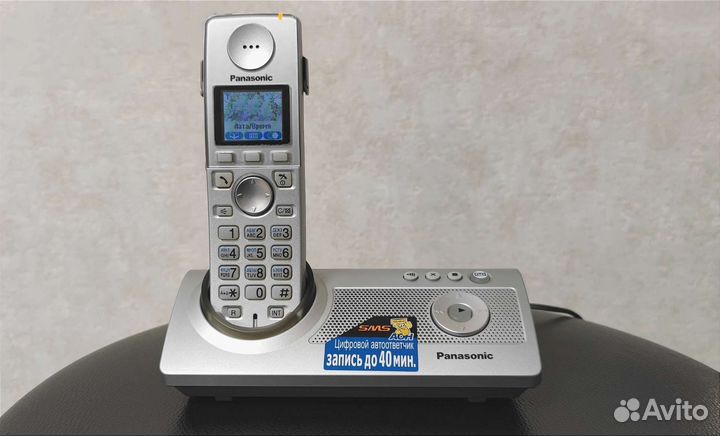 Телефон Panasonic KX-tg8125ru