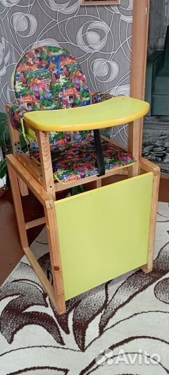 Стульчик для кормления