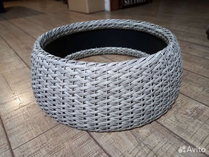 Плетёная корзина -юбочка для Ёлочки