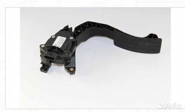 Педаль газа Рено Логан 2