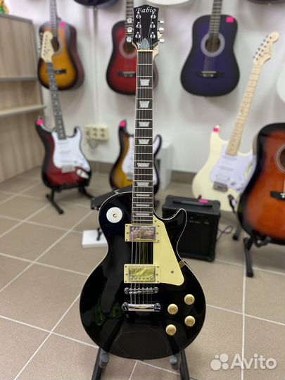 Электрогитара