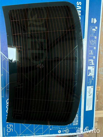 Стекло двери багажника