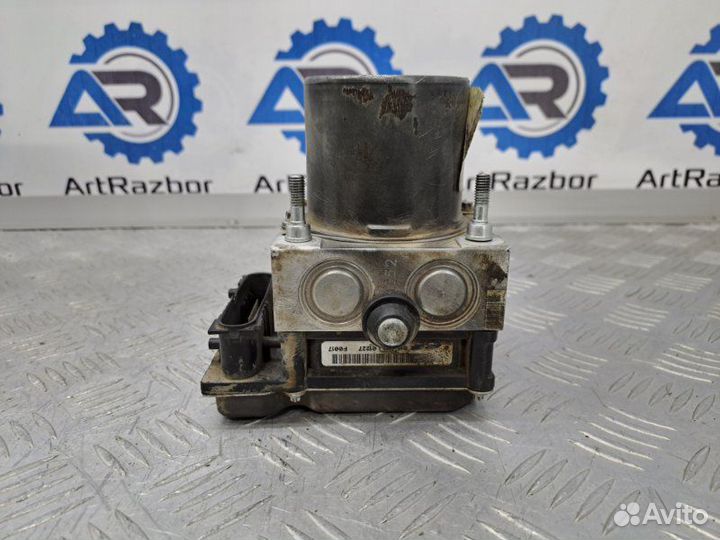 Блок ABS (насос) Nissan Teana 2 J32 VQ25