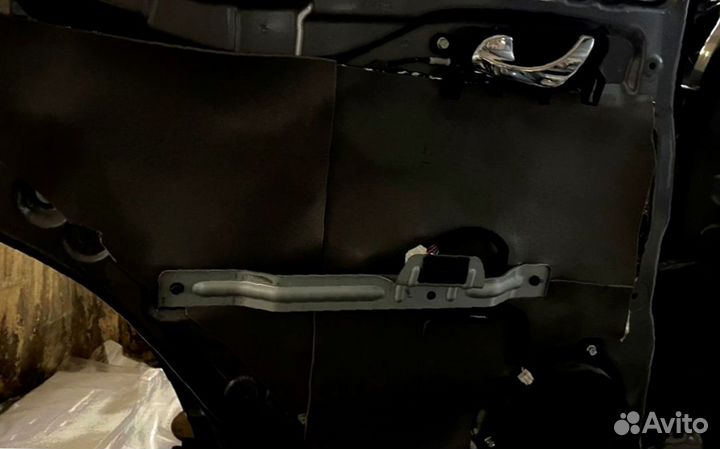 Шумоизоляция багажника премиум