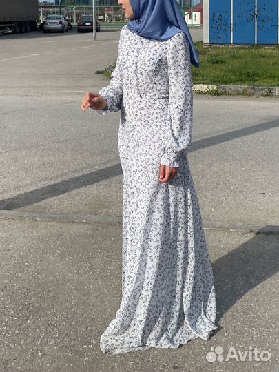 Платье женское